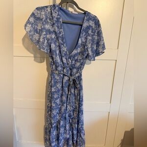 Light purple floral dress size small